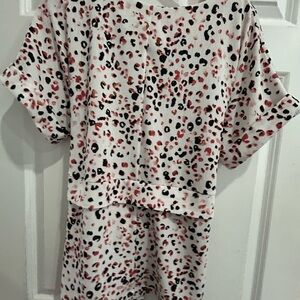 Dana Buchman Print Top with Red Accents